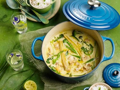 Round Dutch Oven, Enameled Cast Iron Signature 7.25 qt. 6 Round Dutch Oven, Enameled Cast Iron Signature 7.25 qt. - Image 6